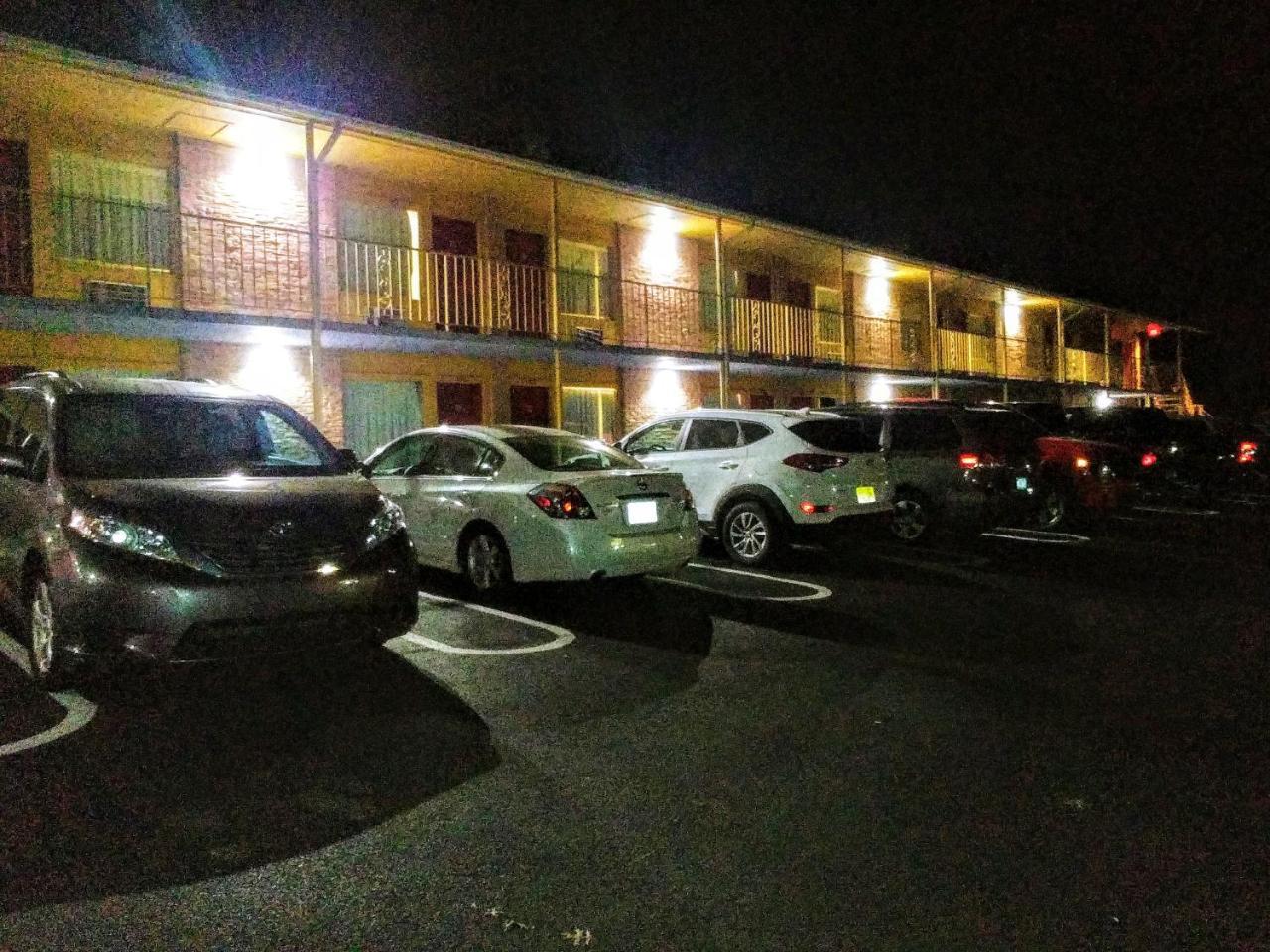 Royal Inn Motel Front Royal Exterior photo